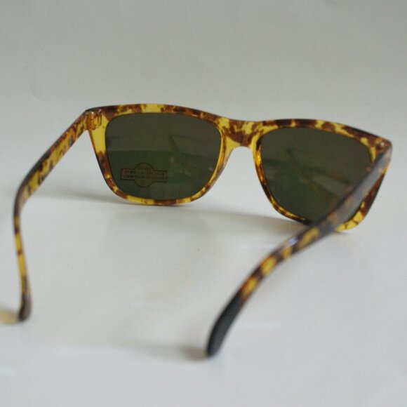 NWT TruVintage Racers Sports style w/ iridium gold mirrored smoke lens Sunglass - Picture 6 of 13